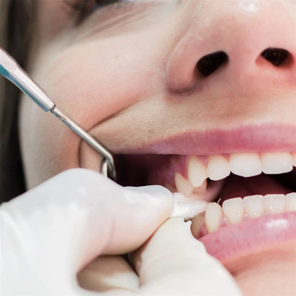 sterile cotton gauze pads